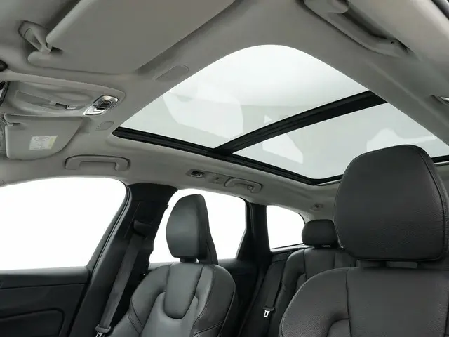 Volvo XC60 2.0 T5 Momentum 2019 Benzine 9