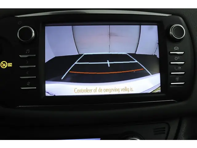 Toyota Yaris 1.5 Hybrid Active 2020 Hybride Benzine 8