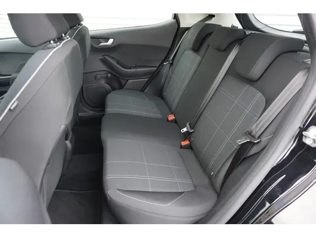 Ford Fiesta 1.1 Trend 2018 Benzine 11