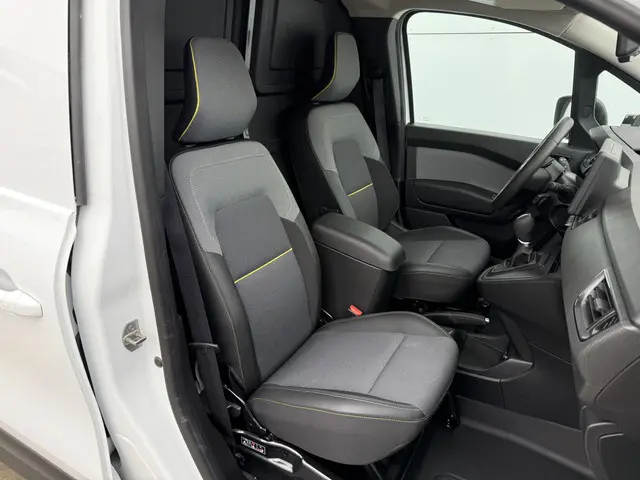 Renault Kangoo Grand Comfort TCe 130PK 2024 Benzine 8