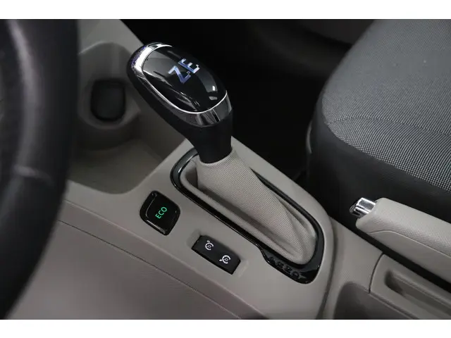 Renault ZOE R240 Intens 22 kWh (Huur Accu) 2016 Elektrisch 5