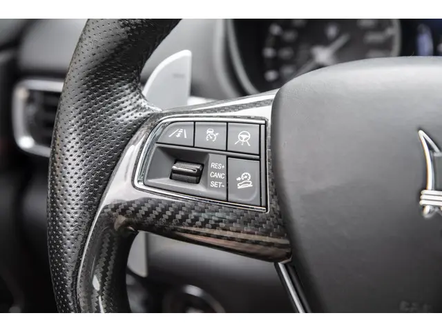 Maserati Levante 3.0 V6 AWD GranSport 2018 Benzine 68