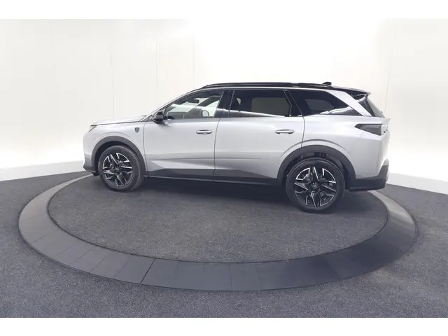 Peugeot 5008 HYbrid 145 e-DCS6 GT 2025 Hybride Benzine 76