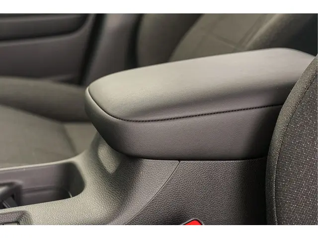 Honda HR-V 1.5i e:HEV ELEGANCE 2022 Hybride Benzine 27