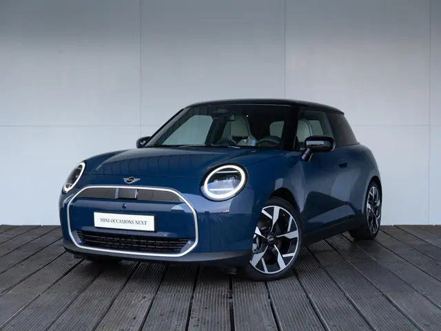 MINI 3-Deurs Cooper E 2025 Elektrisch 37