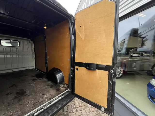 Fiat Ducato 35 2.3 MultiJet L2H2 Automaat 2021 Diesel 57