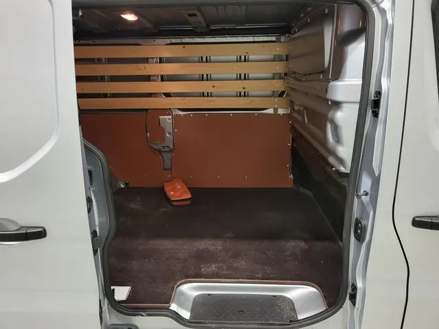 Renault Trafic 2.0dCi L2/H1 Trekhaak Euro 6! 2023 Diesel 6