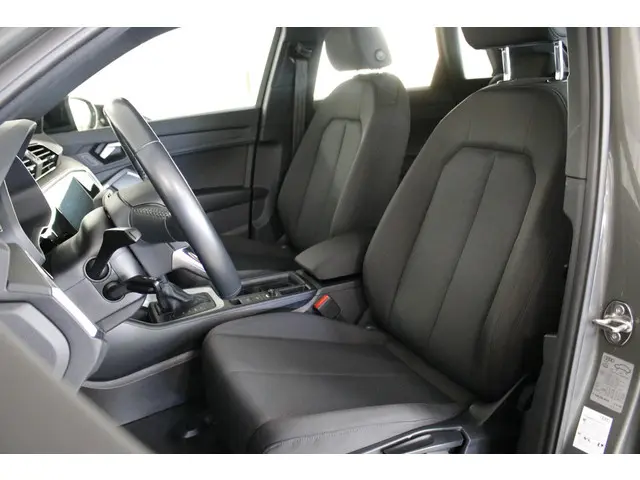 Audi Q3 35 TFSI Pro Line business 2020 Benzine 5