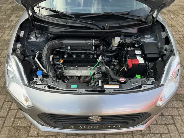 Suzuki Swift 1.2 Select 2017 Benzine 38