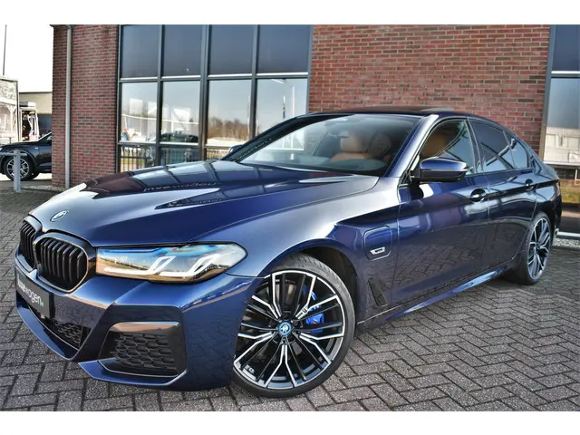 BMW 5 Serie 545e xDrive M-Sport 2021 Hybride Benzine 79