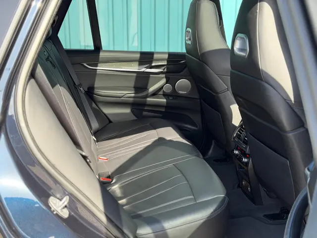 BMW X5 M 2018 Benzine 22