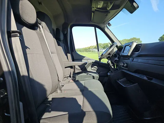 Renault Master 2.3 2021 Diesel 7
