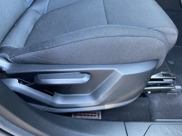 Lynk & Co 01 1.5 2023 Hybride Benzine 36