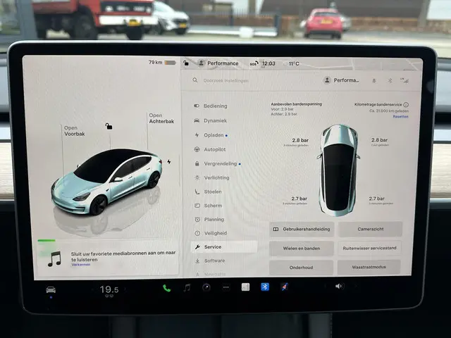 Tesla Model 3 Standard RWD Plus 60 kWh 2023 Elektrisch 25