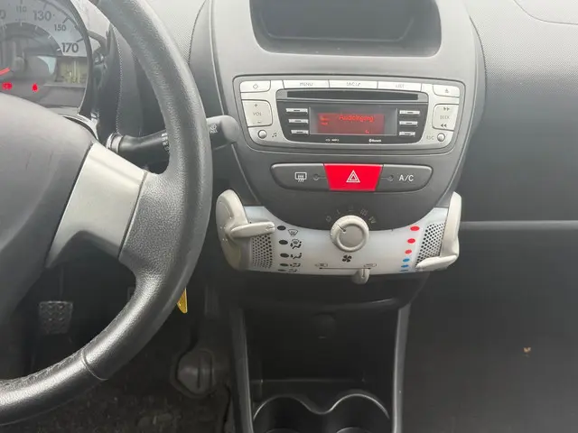 Citroën C1 1.0 Exclusive 2012 Benzine 16