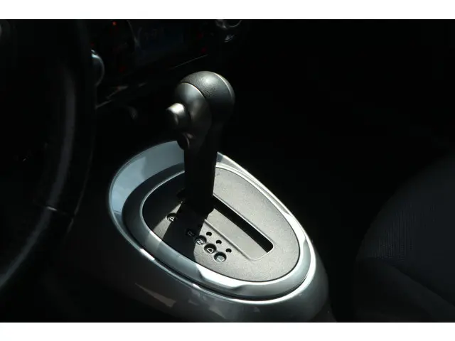Nissan Juke 1.6 Acenta 2012 Benzine 33