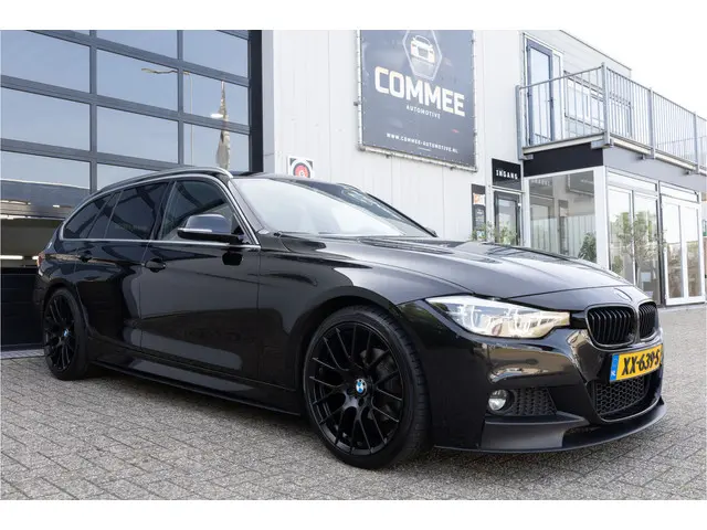 BMW 3 Serie Touring 320i M Sport Edition 2019 Benzine 7