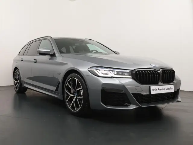 BMW 5 Serie Touring 530e xDrive 2024 Hybride Benzine 6