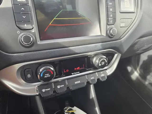 Kia Rio 1.2 CVVT Super Pack 2013 Benzine 16