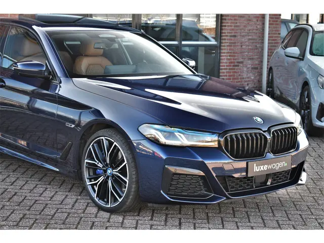 BMW 5 Serie 545e xDrive M-Sport 2021 Hybride Benzine 72