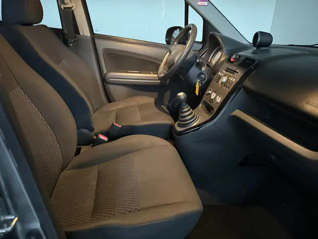 Suzuki Splash 1.2 Comfort EASSS Airco 2013 Benzine 13