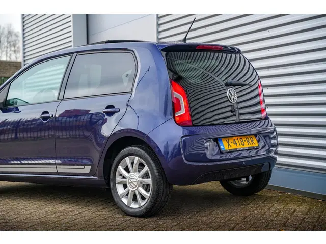 Volkswagen up! 1.0 high up! 2015 Benzine 28