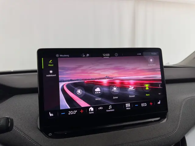 Škoda Enyaq iV 80 [ 3-Fase ] {SOH-88% } 2021 Elektrisch 18