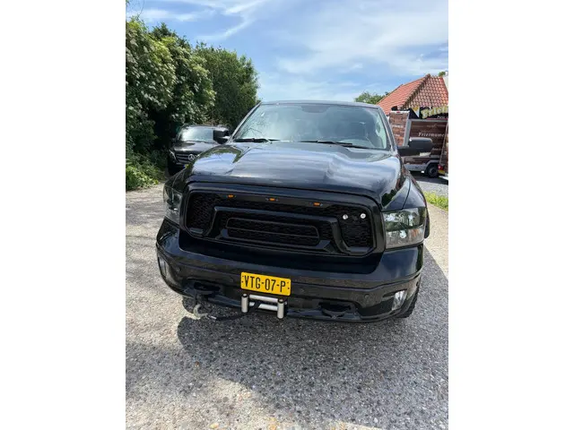 Dodge Ram Pick-Up DODGE 5.7 HEMI MET LPG 2023 LPG/Gas 3