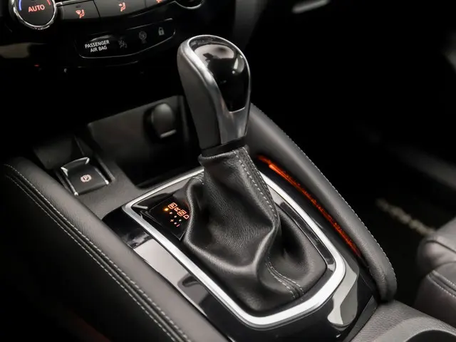 Nissan QASHQAI 1.2 Tekna Sport 2017 Benzine 11