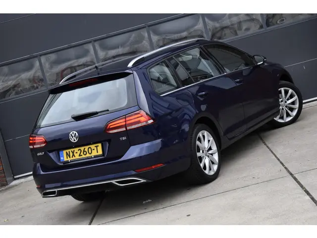 Volkswagen Golf Variant 1.0 TSI Highline 7 p 2017 Benzine 4