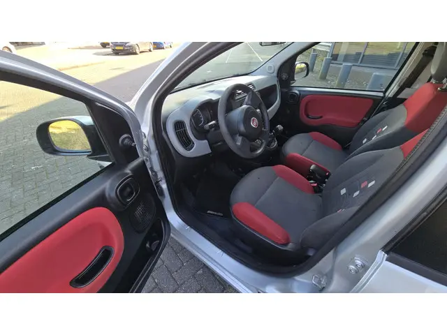 Fiat Panda 0.9 TwinAir Edizione Cool 2014 Benzine 12