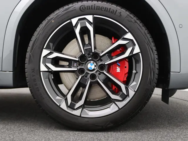 BMW iX2 eDrive20 2025 Elektrisch 22