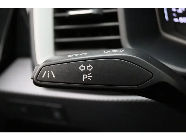 Audi A1 Sportback 25 TFSI Pro Line 2020 Benzine 29