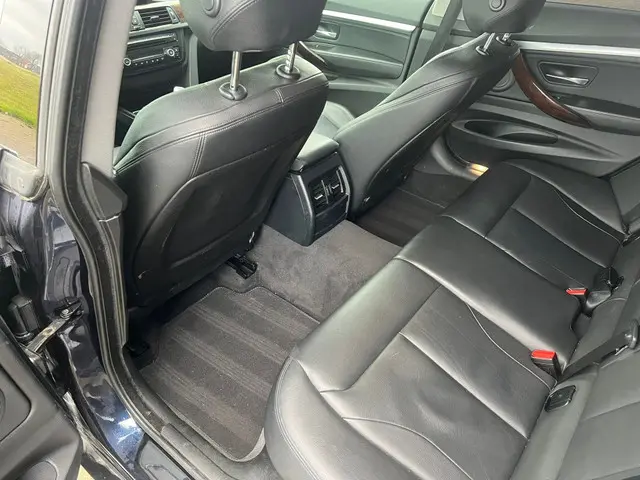 BMW 3 Serie Gran Turismo 320i High Executive 2014 Benzine 10