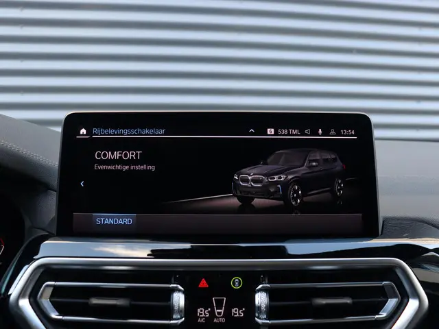 BMW iX3 High Executive 2023 Elektrisch 29