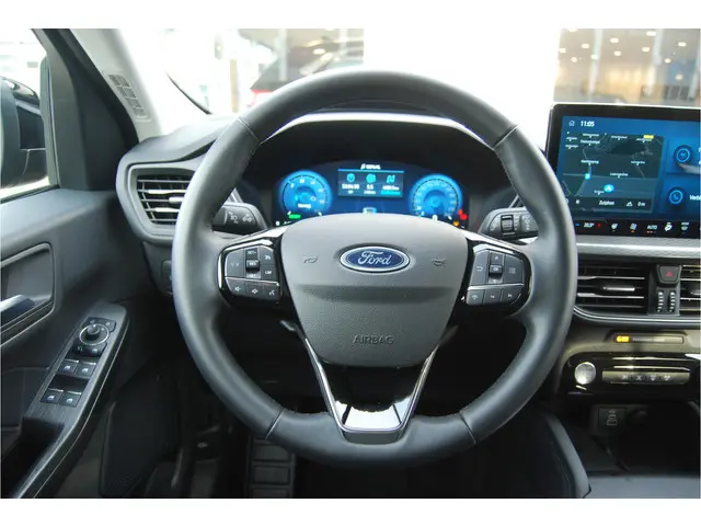 Ford Kuga 2.5 PHEV Titanium 243PK 2024 Hybride Benzine 12