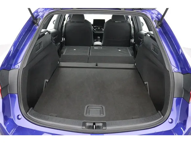 Toyota Corolla TS Hybrid 140 2024 Hybride Benzine 22