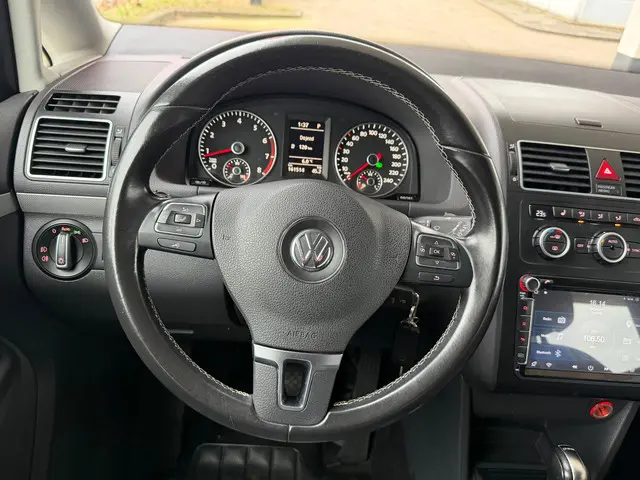 Volkswagen Touran 1.4 TSI Highline 7p. 2012 Benzine 17