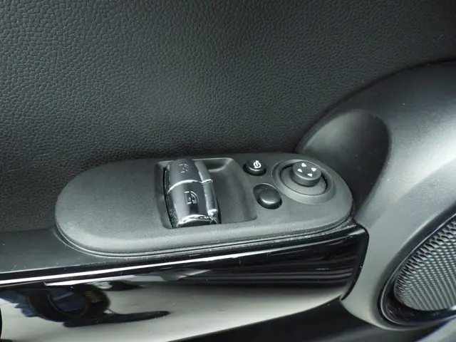 MINI 3-Deurs Cooper 2022 Benzine 31