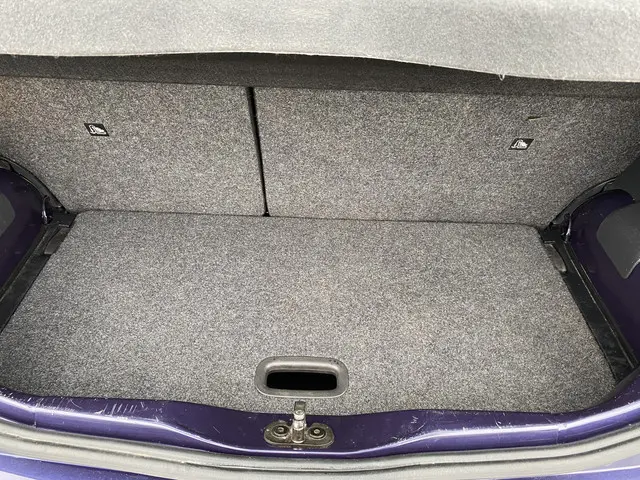 Volkswagen up! 1.0 BMT move up! 2017 Benzine 19