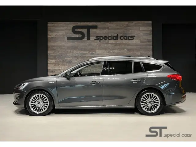 Ford Focus 1.5 EcoBoost Vignale|AUT|PANO|LEDER 2019 Benzine 3