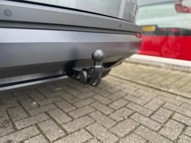 Škoda Karoq 1.0 TSI Business Edition 2022 Benzine 24