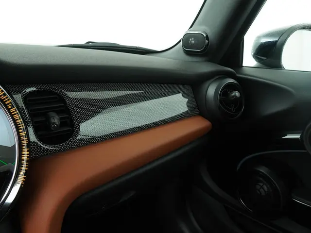 MINI Cooper Cabrio MINI Yours 2022 Benzine 24