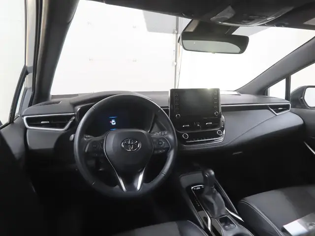 Toyota Corolla 1.8 HYBRID DYNAMIC 2021 Hybride Benzine 4