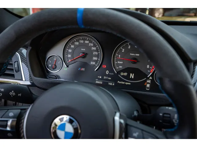 BMW M3 3 Serie Competition 2017 Benzine 21