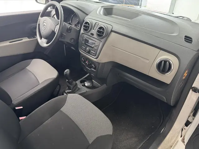 Dacia Lodgy 1.2 TCe Ambiance 7p. 2015 Benzine 16