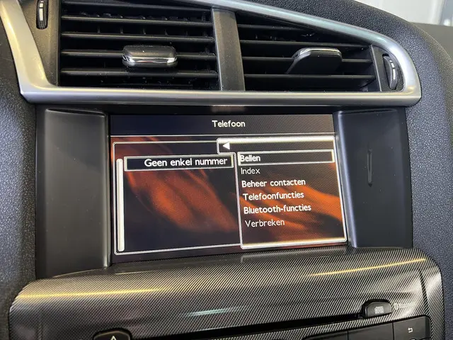 Citroën C4 1.2 PureTech Exclusive 2014 Benzine 17