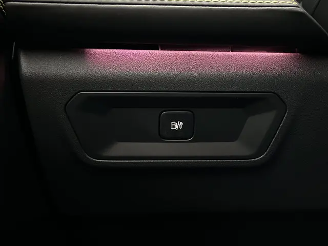 Lynk & Co 01 More 2025 Hybride Benzine 36