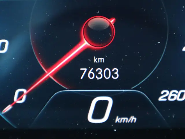 Mercedes-Benz GLB 180 Luxury Line 2023 Benzine 17