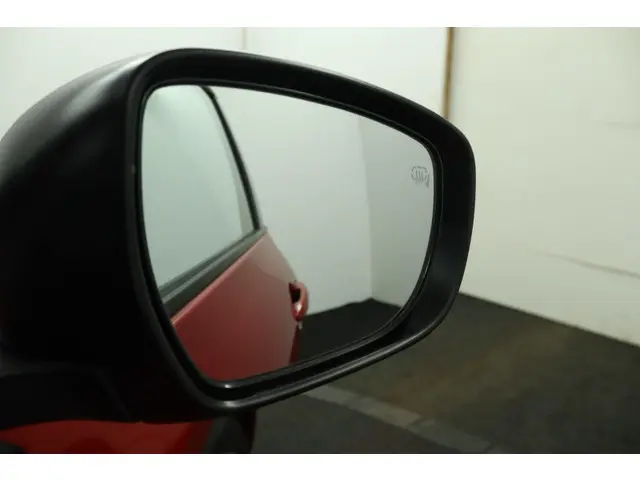 Suzuki Swift 1.0 Stijl Smart Hybrid 2019 Benzine 43